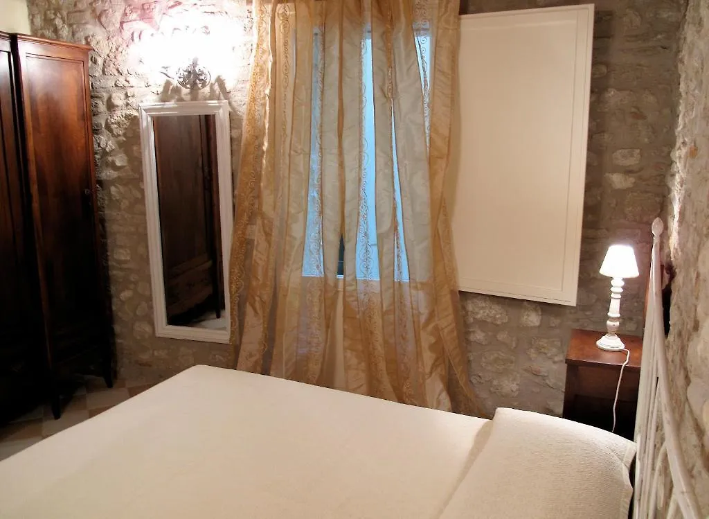 Bed & Breakfast Il Casale Dell'Arte - Le Case Antiche Bed and Breakfast Verucchio